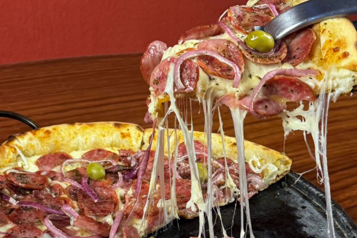 Pizza Calabresa